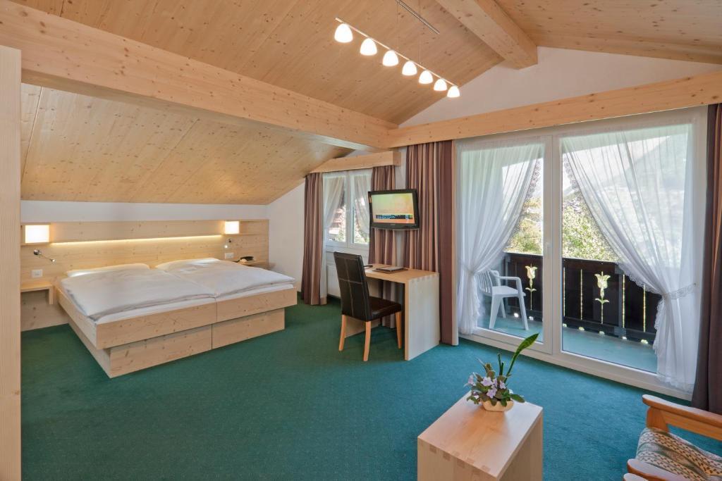 Hotel Matterhornblick Zermatt Room photo